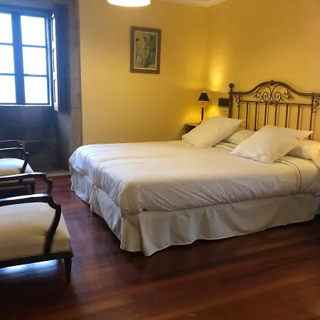 Casa Grande De Fuentemayor Silleda