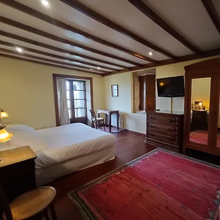 Casa Grande De Fuentemayor Country house *